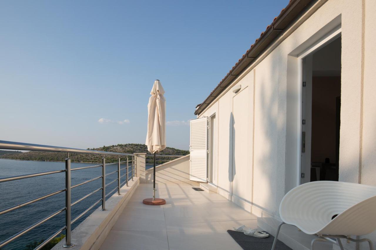 Vila Visnjic Grebaštica Exteriör bild