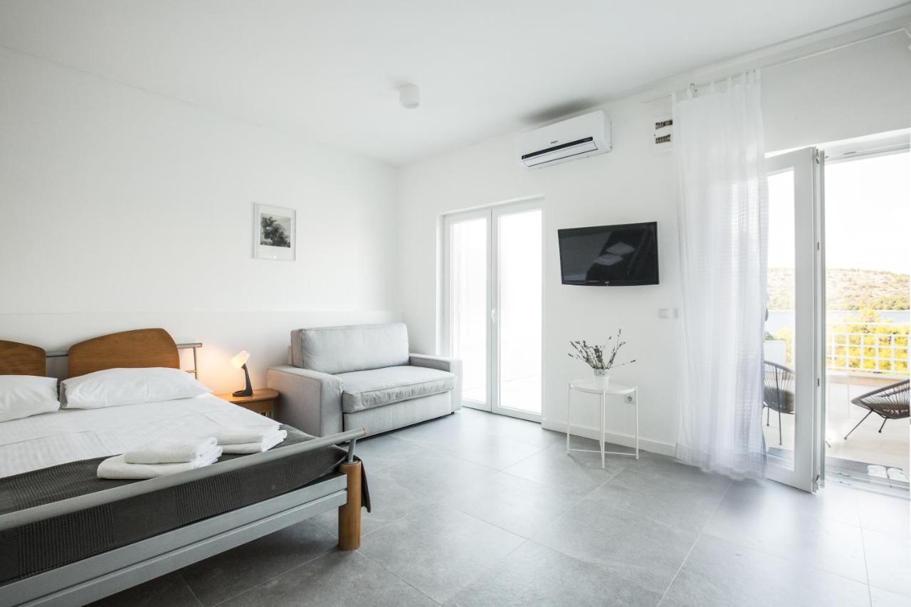 Vila Visnjic Grebaštica Exteriör bild