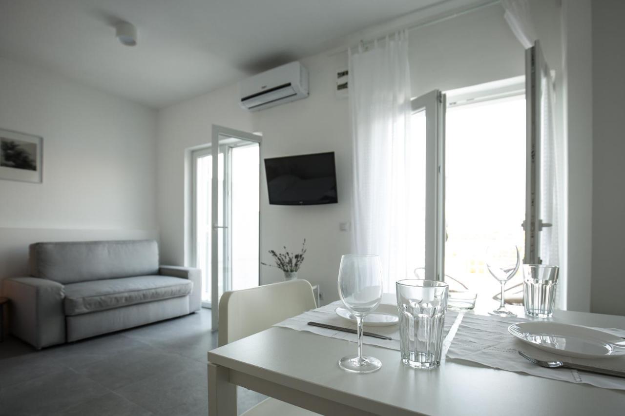 Vila Visnjic Grebaštica Exteriör bild