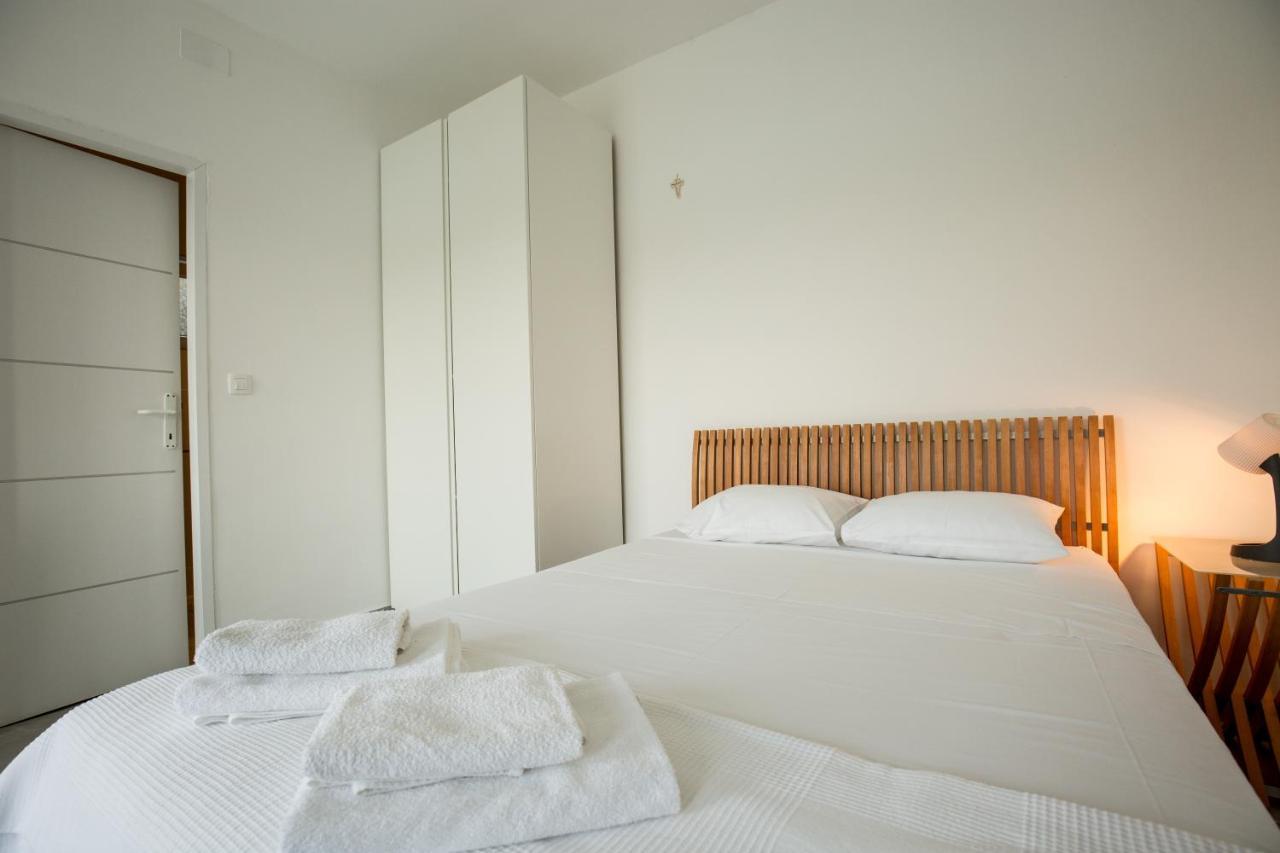 Vila Visnjic Grebaštica Exteriör bild