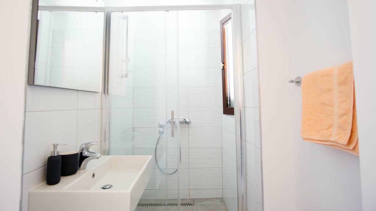 Vila Visnjic Grebaštica Exteriör bild